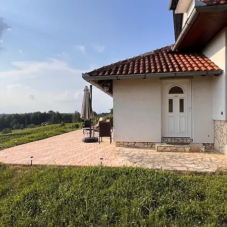 Vila Arisa Hébergement de vacances